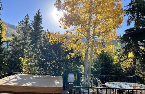 Steamboat Springs House | Amazing 40 Mile View! January and March available ! Hot Tub, 2 Car Heated Garage