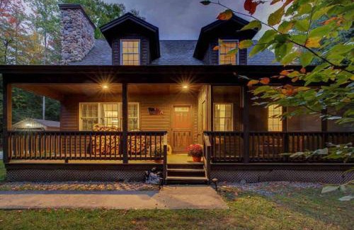 Diamond Point House | Amazing Acorn