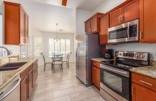 Foothills House | Amazing Ahwatukee! Golfer's Paradise! Desert Vacation Retreat in Gated Community