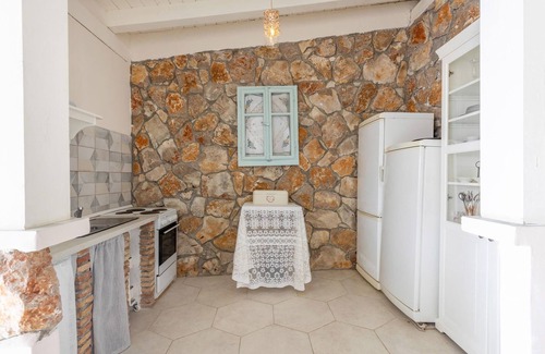 Klanfari Apartment | Amazing apartment in Dramalj with WiFi