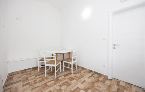 Imotski Apartment | Amazing Apartment In Imotski