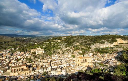 Cava dʼAliga Apartment | Amazing Apartment In Cava D'aliga