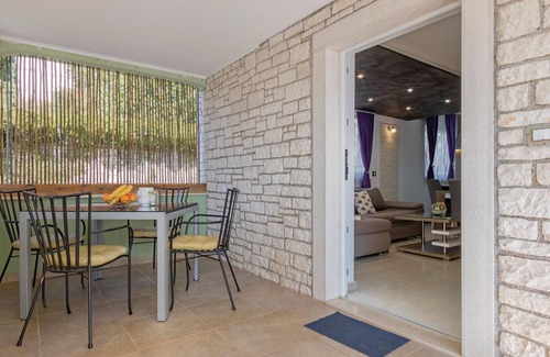 Kurili Apartment | Amazing apartment in Kanfanar with WiFi
