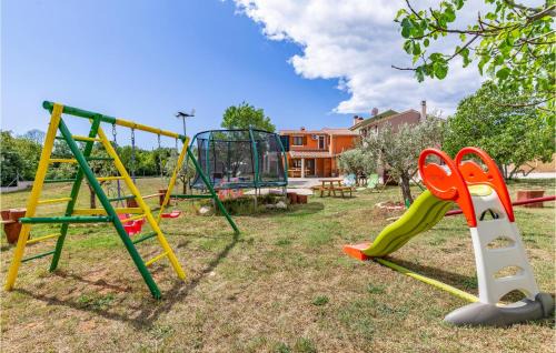 Liznjan Apartment | Amazing Apartment In Pula With Wifi