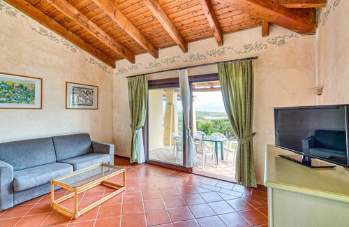 Punta De Su Turrione Apartment | Amazing apartment in Stintino