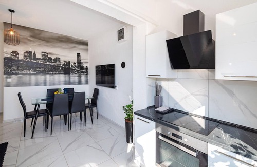 Tinj Apartment | Amazing apartment in Tinj with kitchen