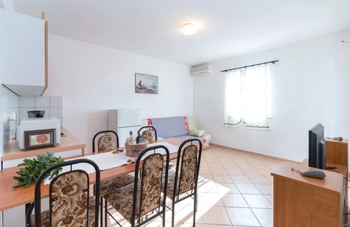 Vidalici Apartment | Amazing apartment in Vidalici with WiFi