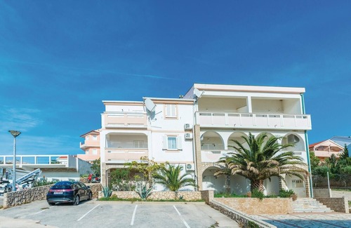 Vidalici Apartment | Amazing apartment in Vidalici with WiFi