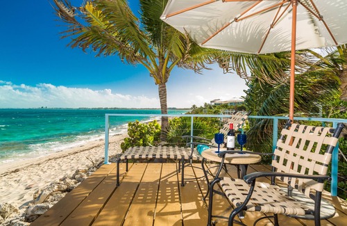 Providenciales Villa | Amazing Beach Front Villa!