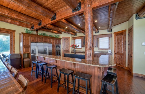 St. Charles Cabin | Amazing Beachfront Lodge at Bear Lake w/theater