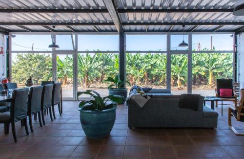Frontera House | Amazing Coast House On A Tranquil Organic Farm