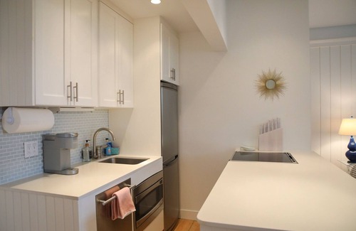 Nantucket Town Condo | Amazing Downtown Nantucket Condo, Close to Everything!