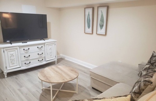 Annandale House | Amazing Escape - 2BD, 1BTH, Basement near DC
