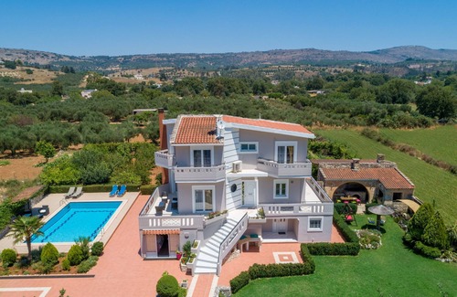 Apokoronas Villa | Amazing family vacation in a unique villa