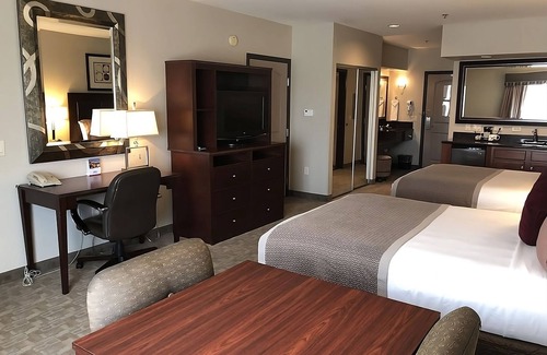 Killeen Hotel | Amazing Find! 1 Modern Unit and Pool.