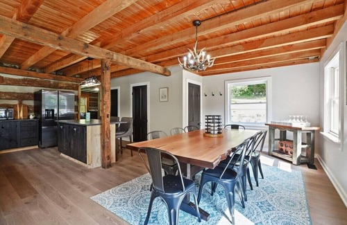 Lancaster Cabin | Amazing hand-hewn log home on almost 5 acres of privacy!