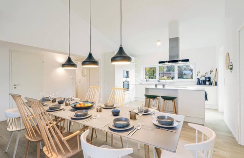Lembruch House | Amazing home in Lembruch/Dümmer See