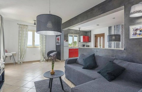 Brovinje House | Amazing home in Koromacno-Brovinje