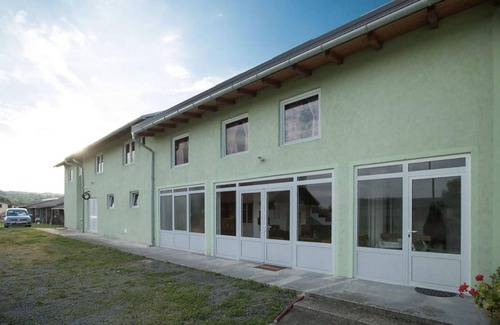 Gornji Bogicevci House | Amazing home in Gornji Bogicevci with sauna