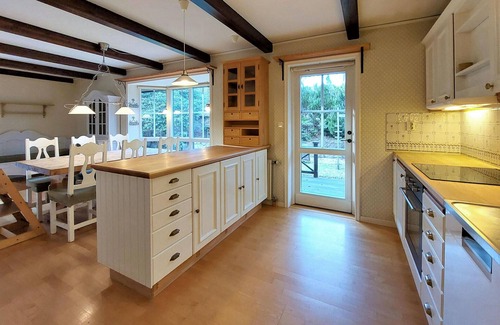 Orkelljunga Municipality House | Amazing home in åsljunga with kitchen