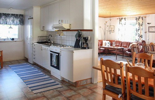 Oxaback House | Amazing home in öxabäck