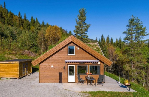 Al House | Amazing Home In Ål - With Wifi