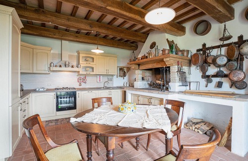 Apecchio House | Amazing home in Apecchio (PU)