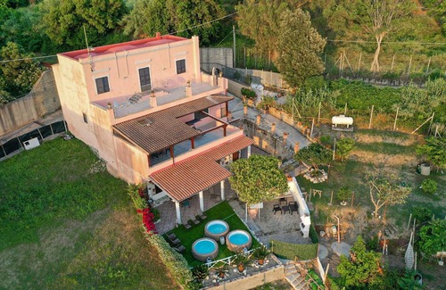 Bacoli House | Amazing home in Bacoli with jacuzzi