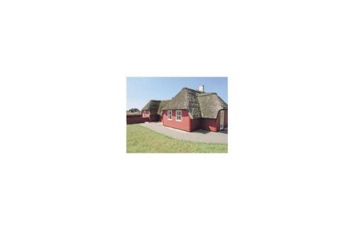 Blavand Strand House | Amazing Home In Blåvand With Wifi