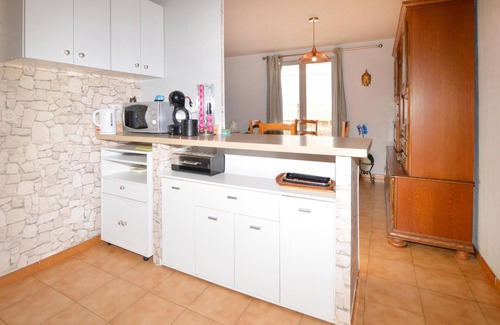 Borgo House | Amazing home in Borgo with kitchen