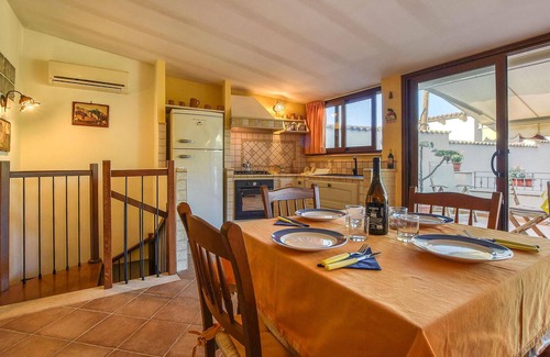 Carini House | Amazing home in Carini with kitchen