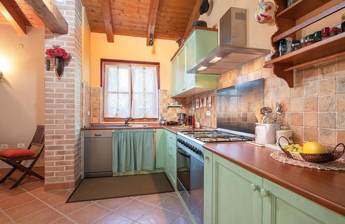 Cokuni House | Amazing home in Cokuni with WiFi