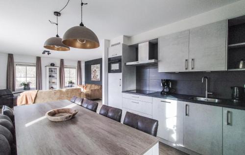 Linde House | Amazing Home In Den Ham With Sauna