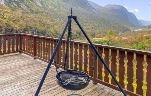 Gjesdal House | Amazing Home In Dirdal With Wifi