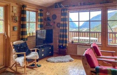 Gjesdal House | Amazing Home In Dirdal With Wifi