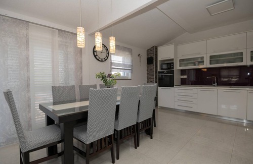 Podbablje House | Amazing home in Drum with WiFi