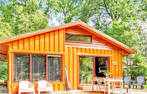 Dwingeloo House | Amazing Home In Dwingeloo With Wifi