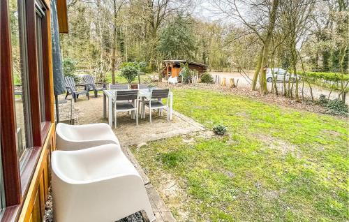 Dwingeloo House | Amazing Home In Dwingeloo With Wifi