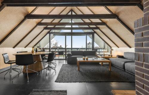 Ebeltoft House | Amazing Home In Ebeltoft With Wifi