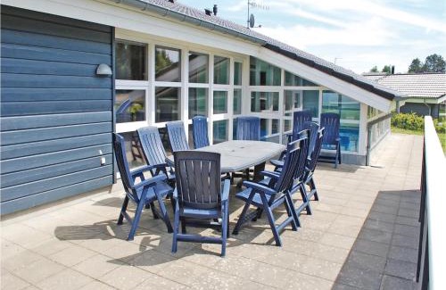 Lyngsbæk Strand House | Amazing Home In Ebeltoft With Sauna