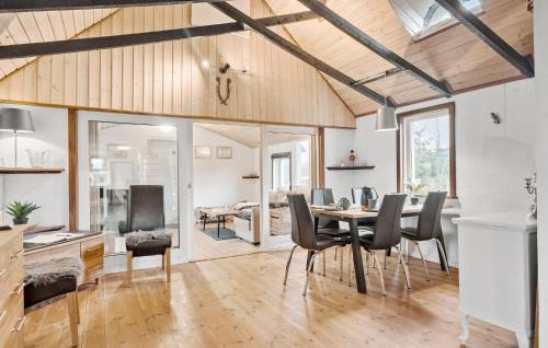 Ertebølle House | Amazing Home In Farsø With Wifi