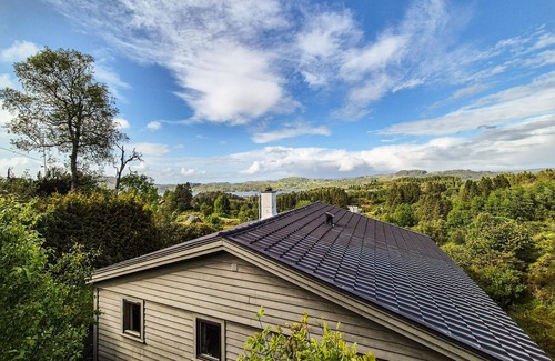 Meland House | Amazing home in Frekhaug