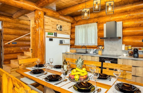 Sarsoni House | Amazing home in Fuzine with sauna