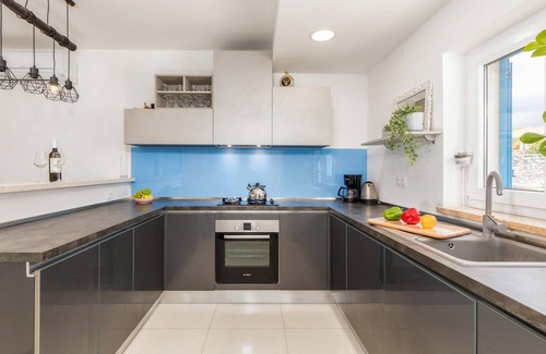 Gajana House | Amazing home in Gajana with WiFi