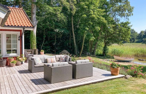 Hoor House | Amazing home in Höör with WiFi