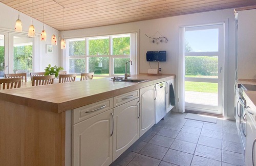 Hou House | Amazing home in Hals with kitchen