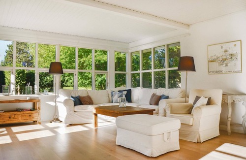 Hornbaek House | Amazing home in Hornbæk with WiFi