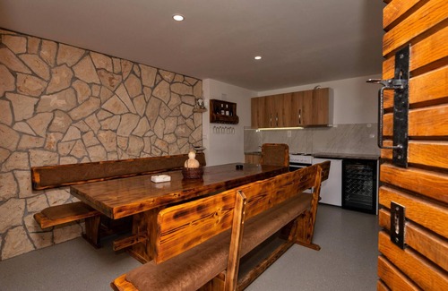 Knezovici House | Amazing home in Donji Prolozac