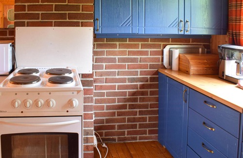 Hurdal Municipality House | Amazing home in Hurdal with kitchen