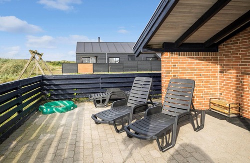 Hvide Sande House | Amazing home in Hvide Sande with sauna